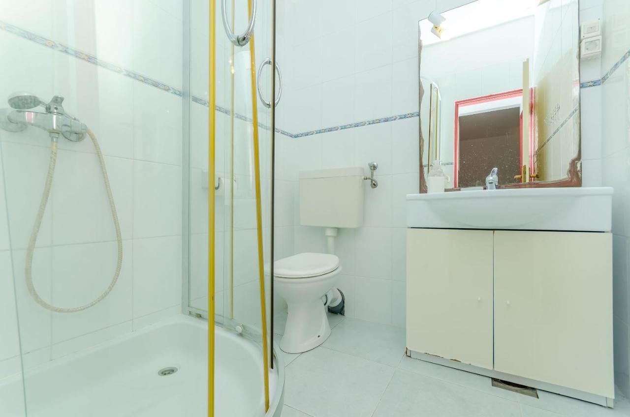 Apartments Zdenka Donji Okrug  외부 사진