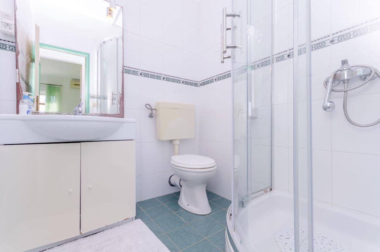Apartments Zdenka Donji Okrug  외부 사진